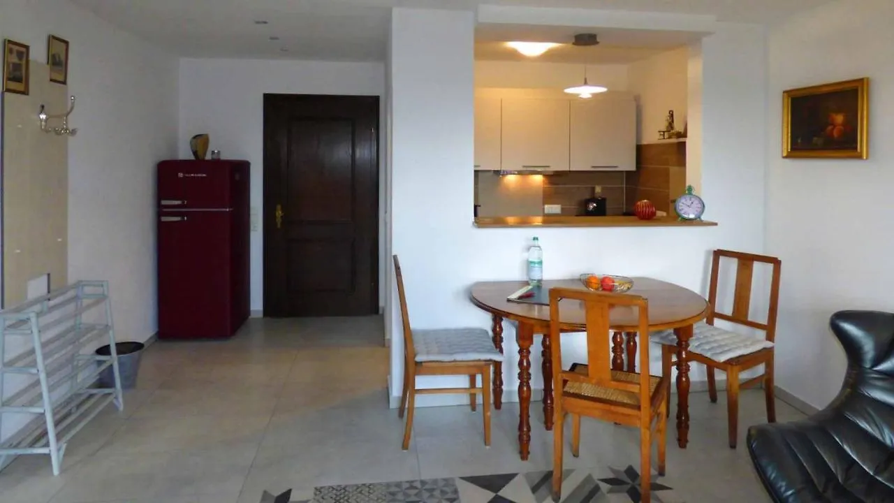 Haus Der 5 Kontinente Apartment Bobrach